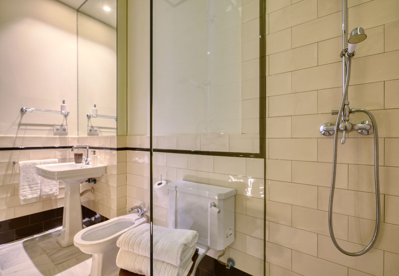 Apartamento en Sevilla - Luis de Vargas 2A