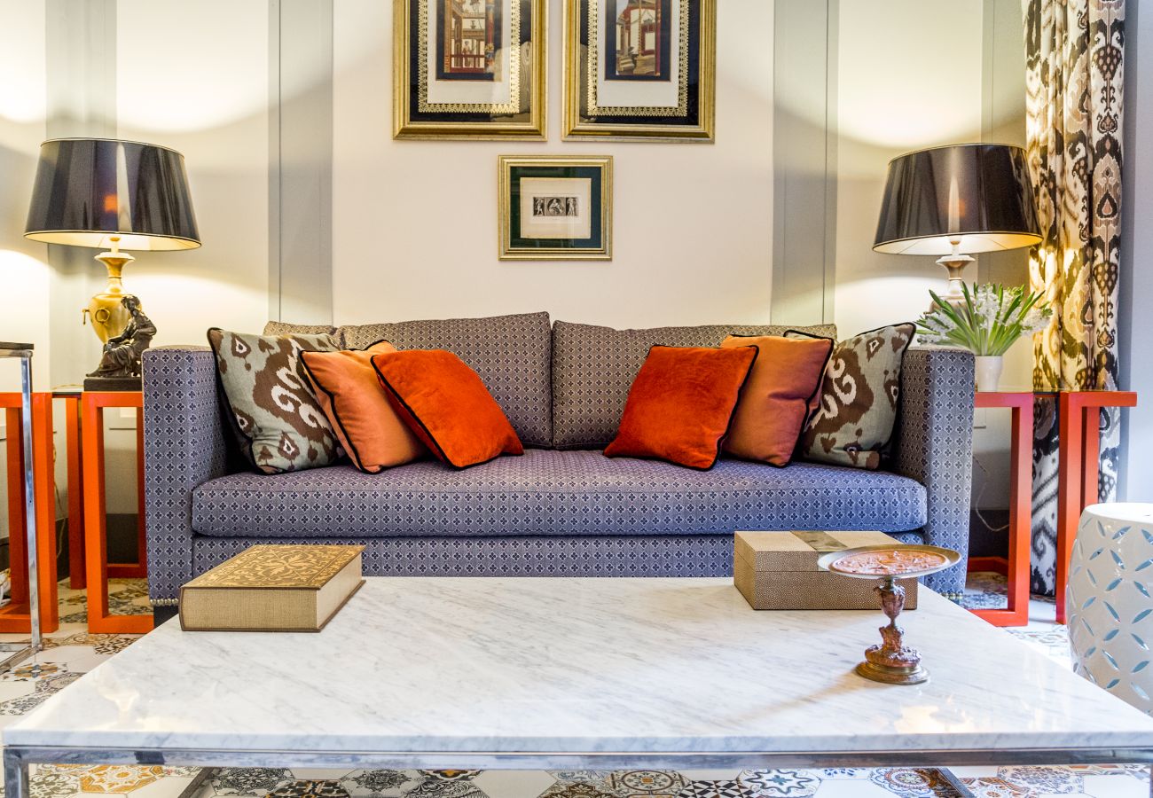 Apartment in Seville - Puerta de la Victoria