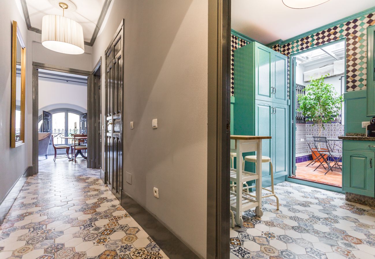 Apartment in Seville - Puerta de la Victoria