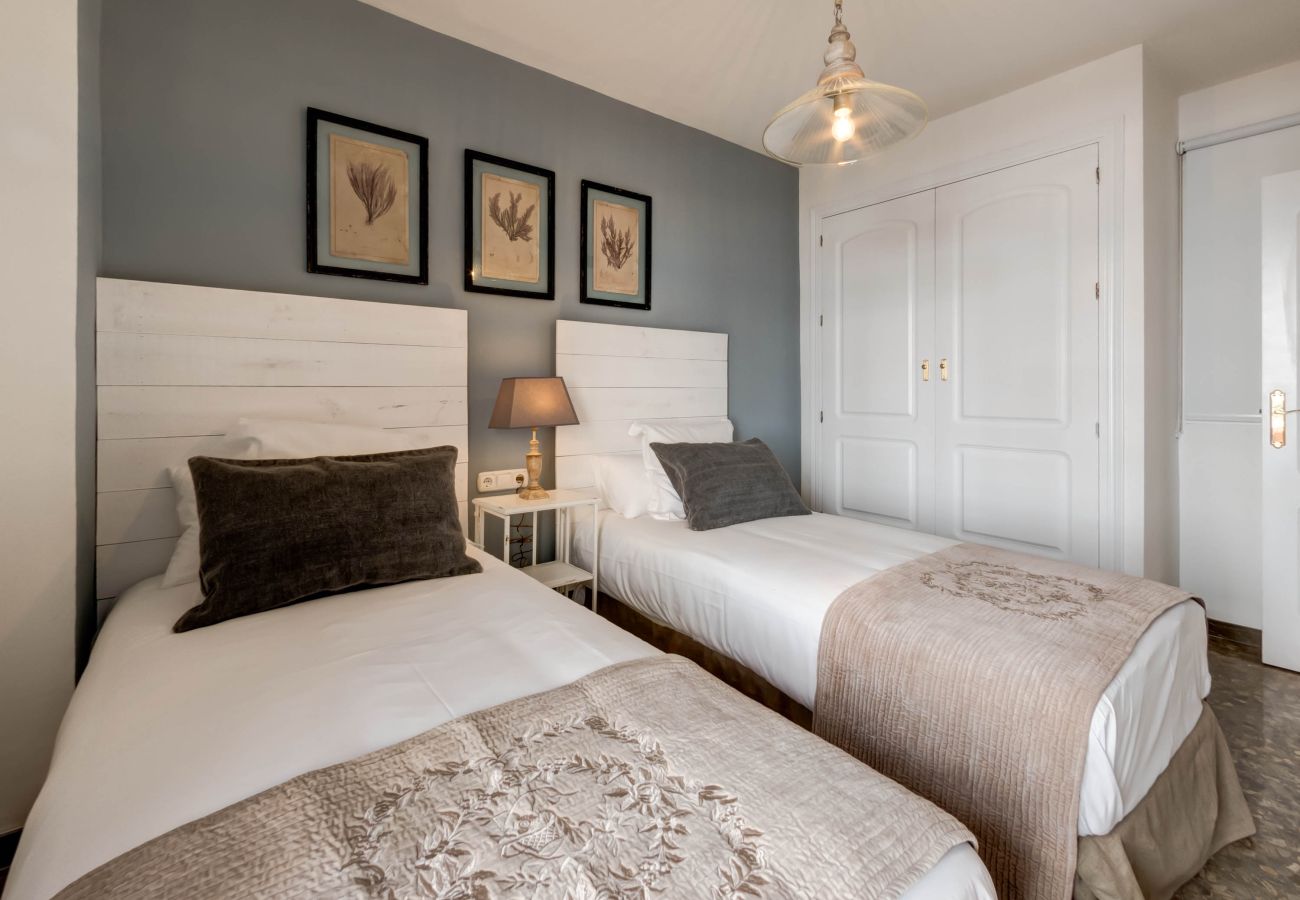 Apartment in Seville - Bailen