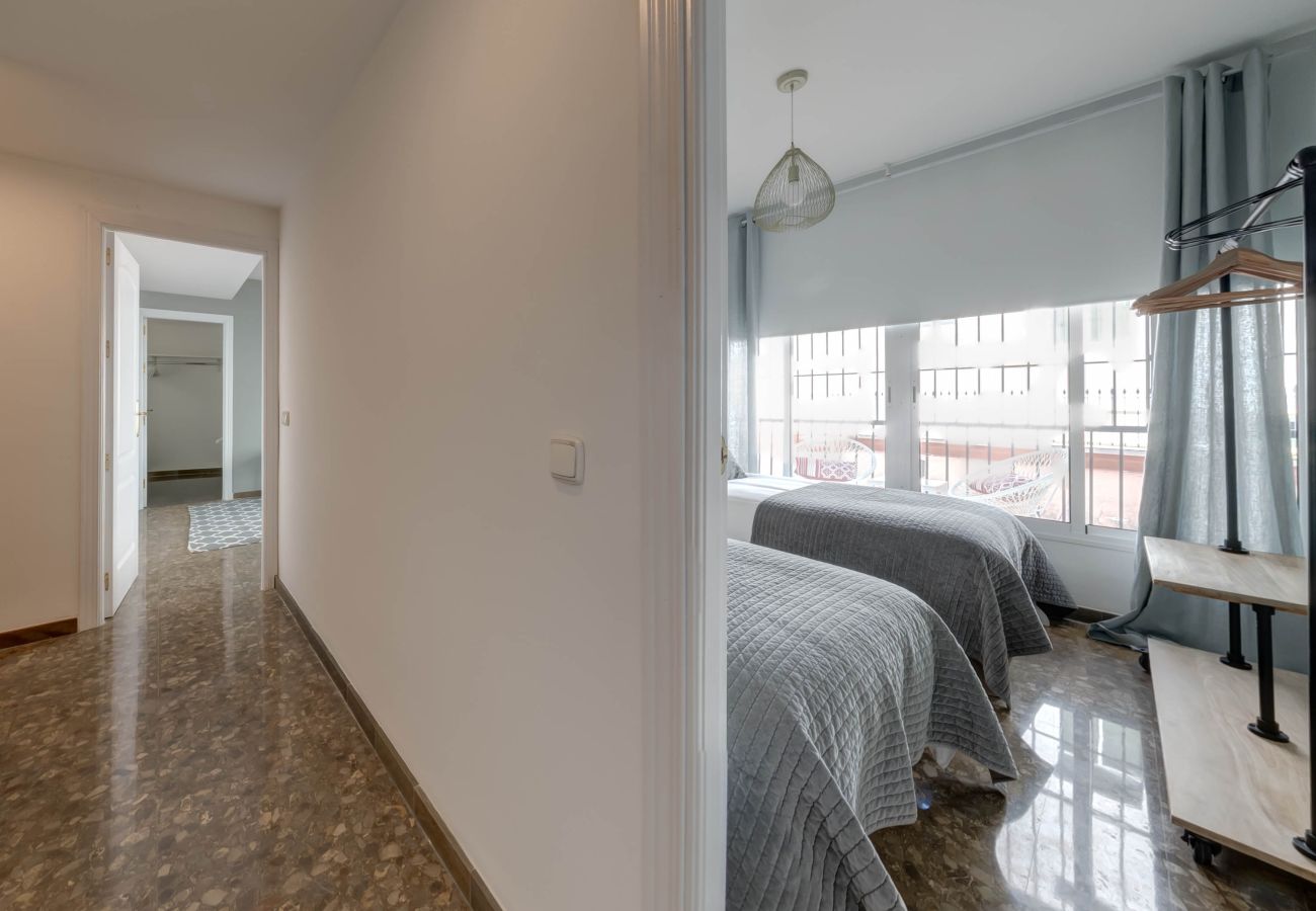 Apartment in Seville - Bailen