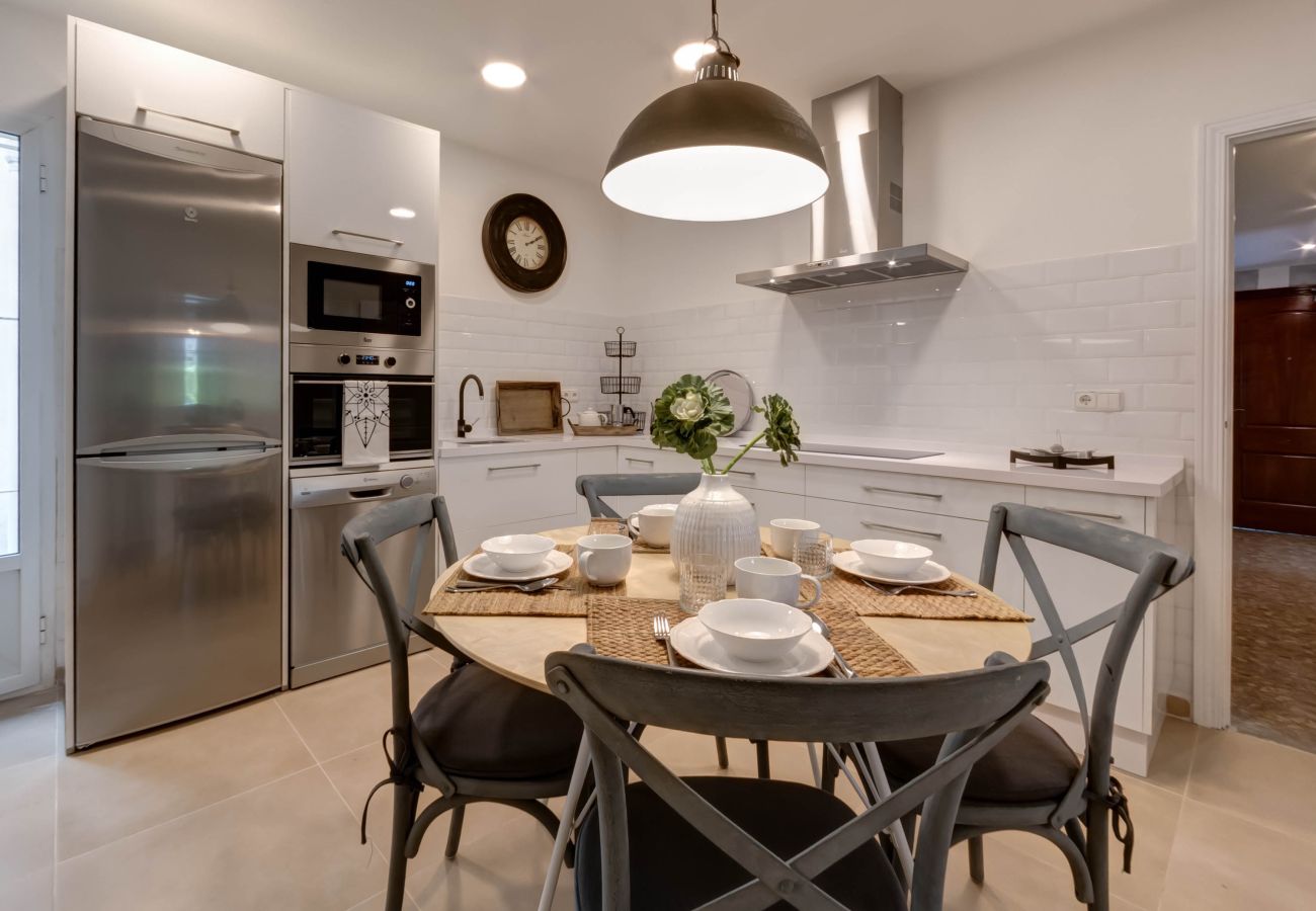 Apartment in Seville - Bailen