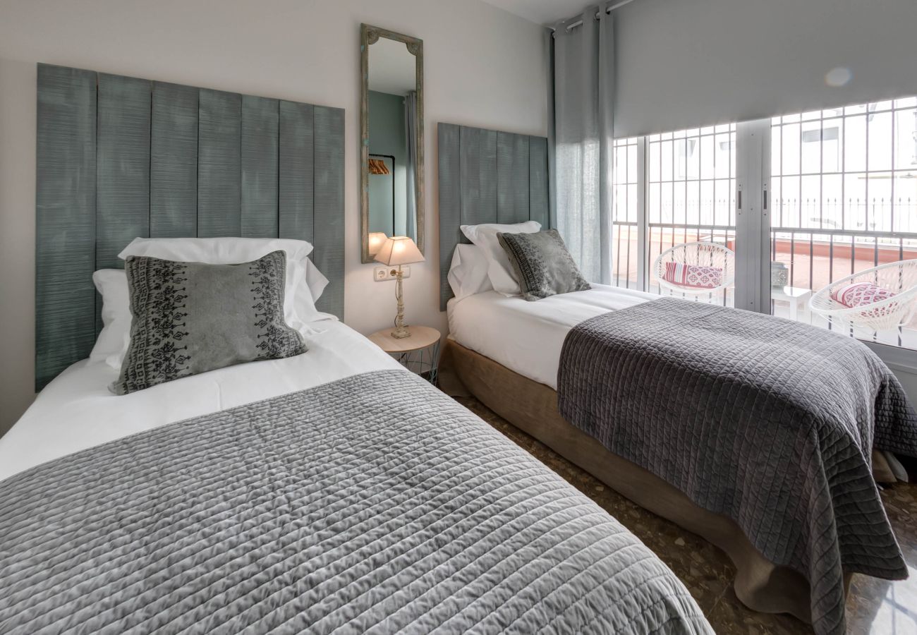 Apartment in Seville - Bailen