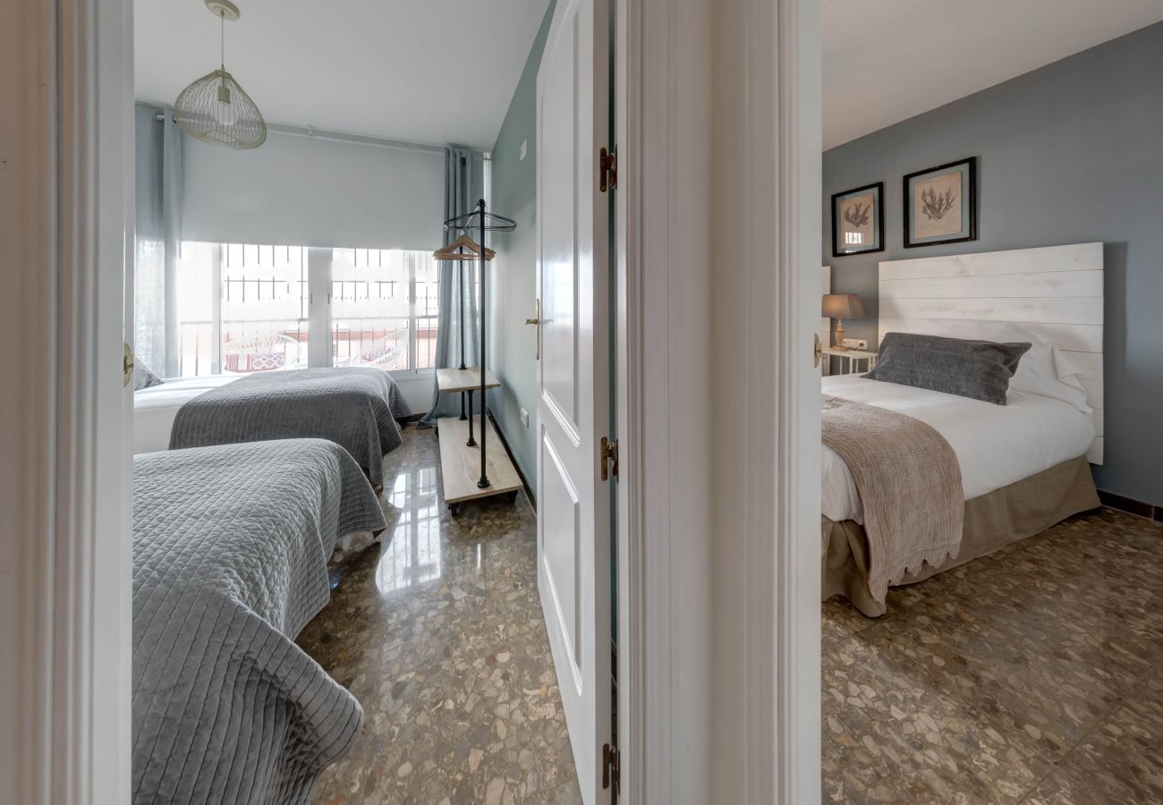 Apartment in Seville - Bailen