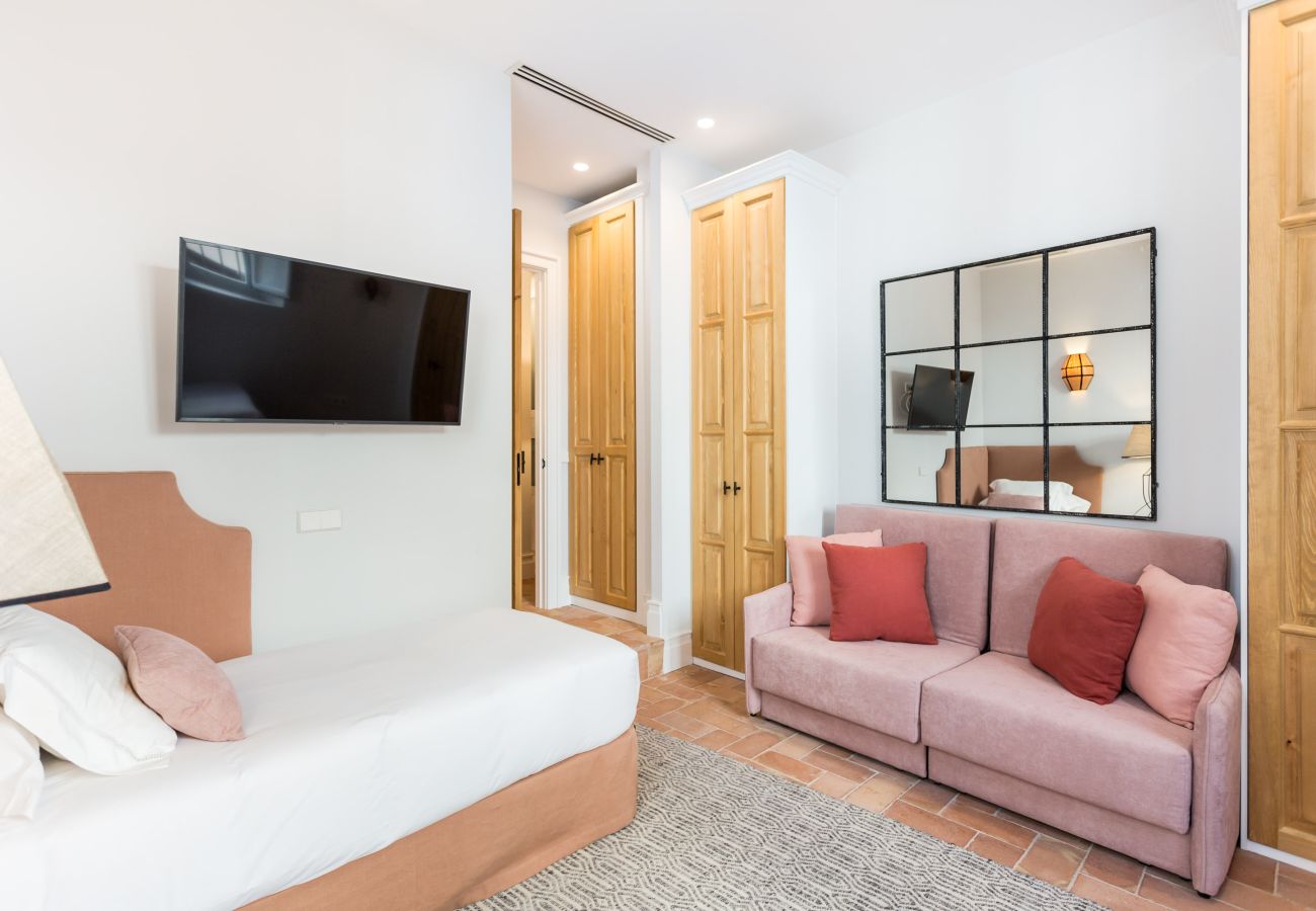 House in Seville - Puerta del Arenal IV