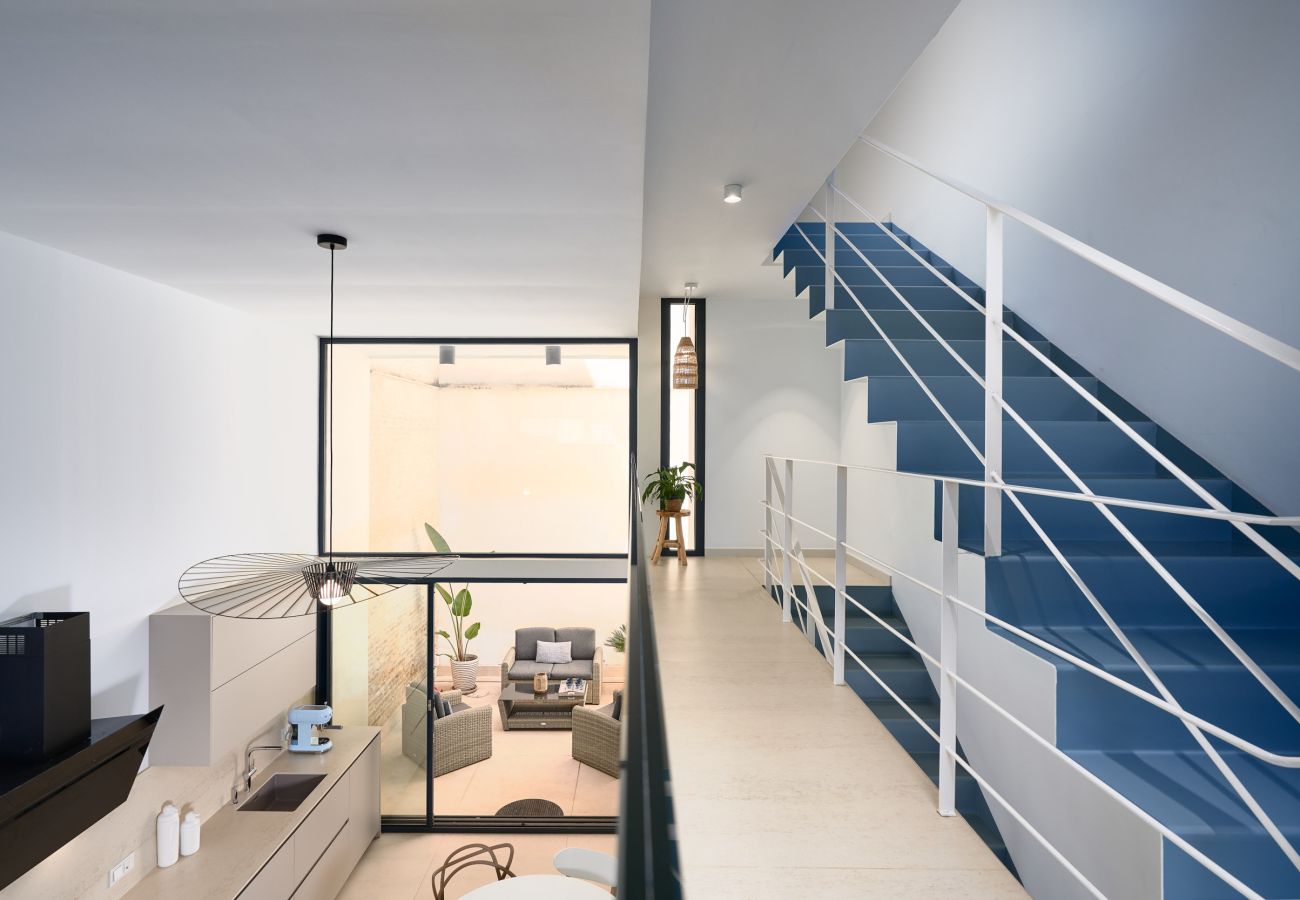 House in Seville - Triana