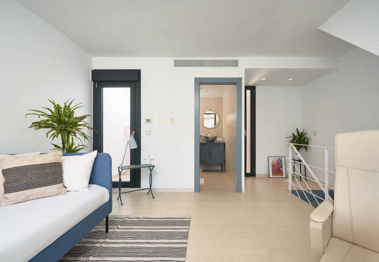 House in Seville - Triana