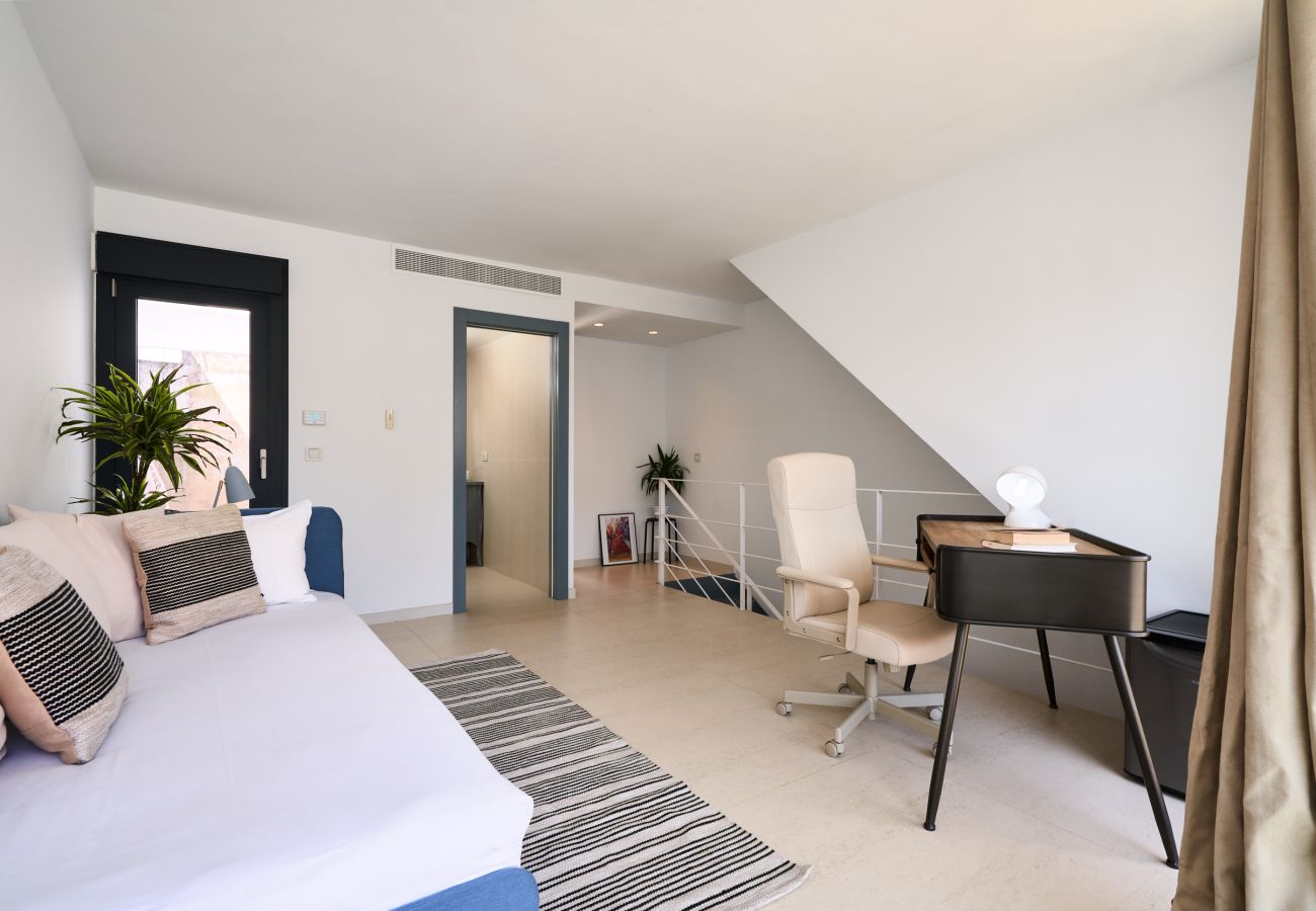 House in Seville - Triana