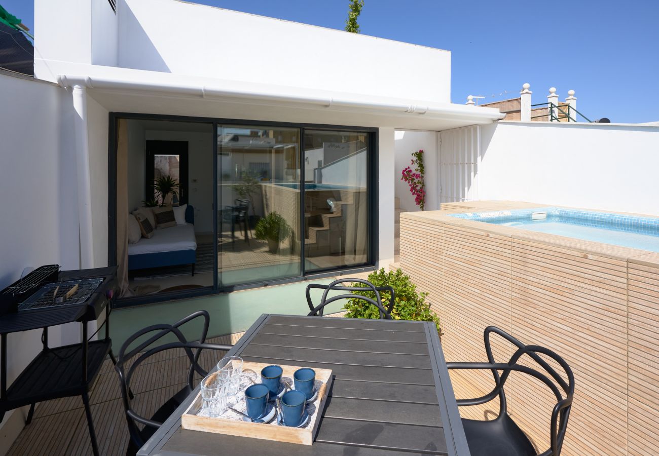 House in Seville - Triana