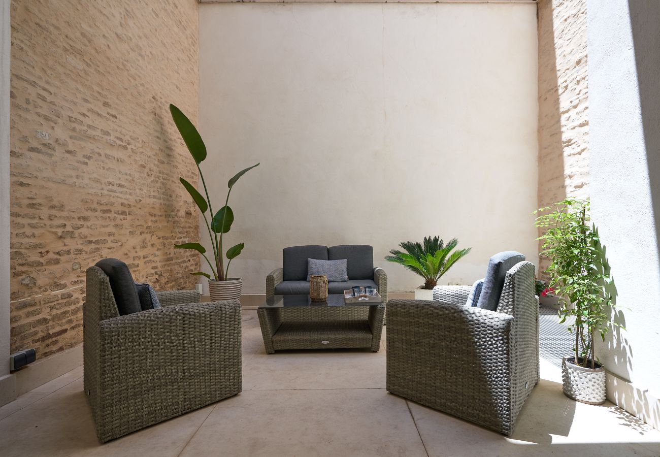 House in Seville - Triana