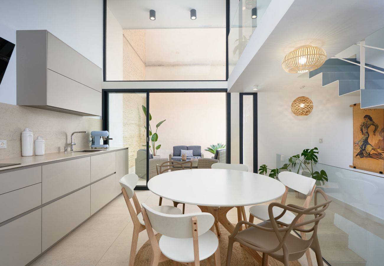 House in Seville - Triana