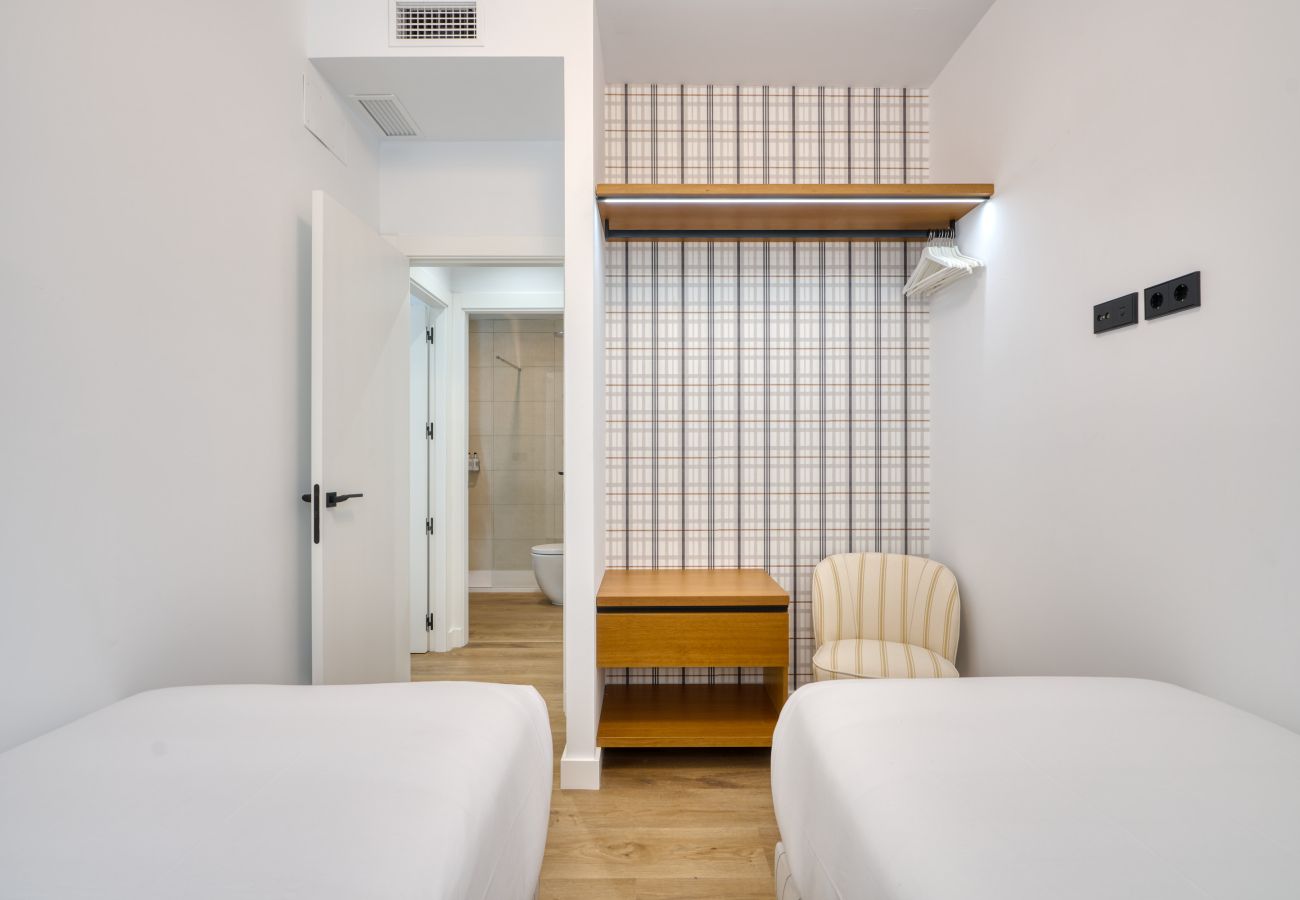 Apartment in Seville - Viapol Homes 1.1