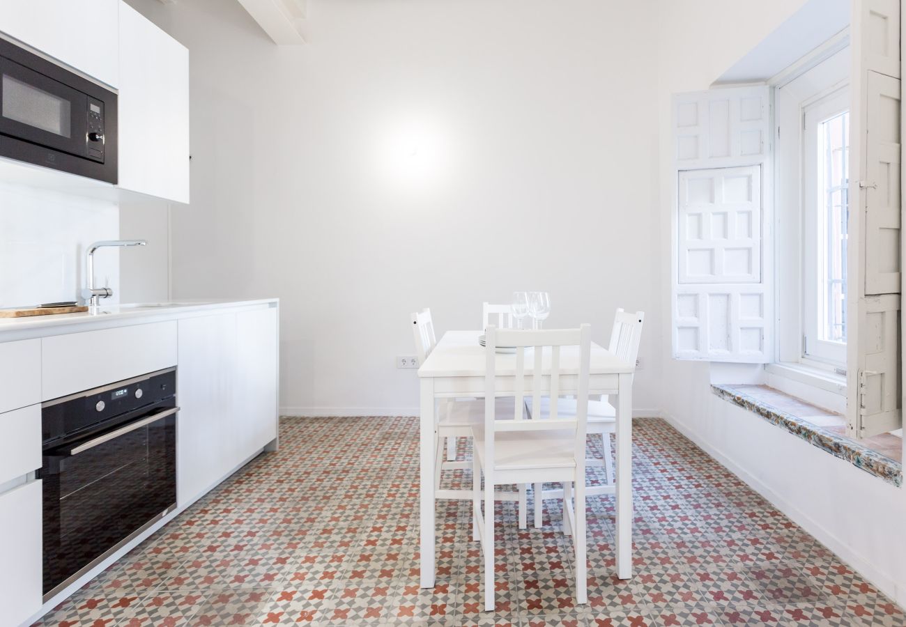 Apartment in Seville - Abades I