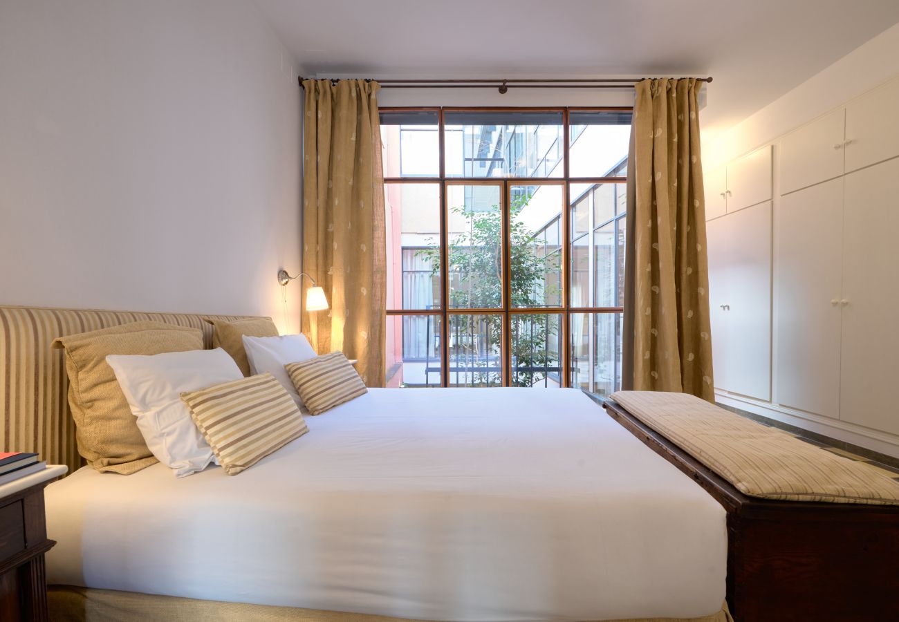 House in Seville - San Bernardo