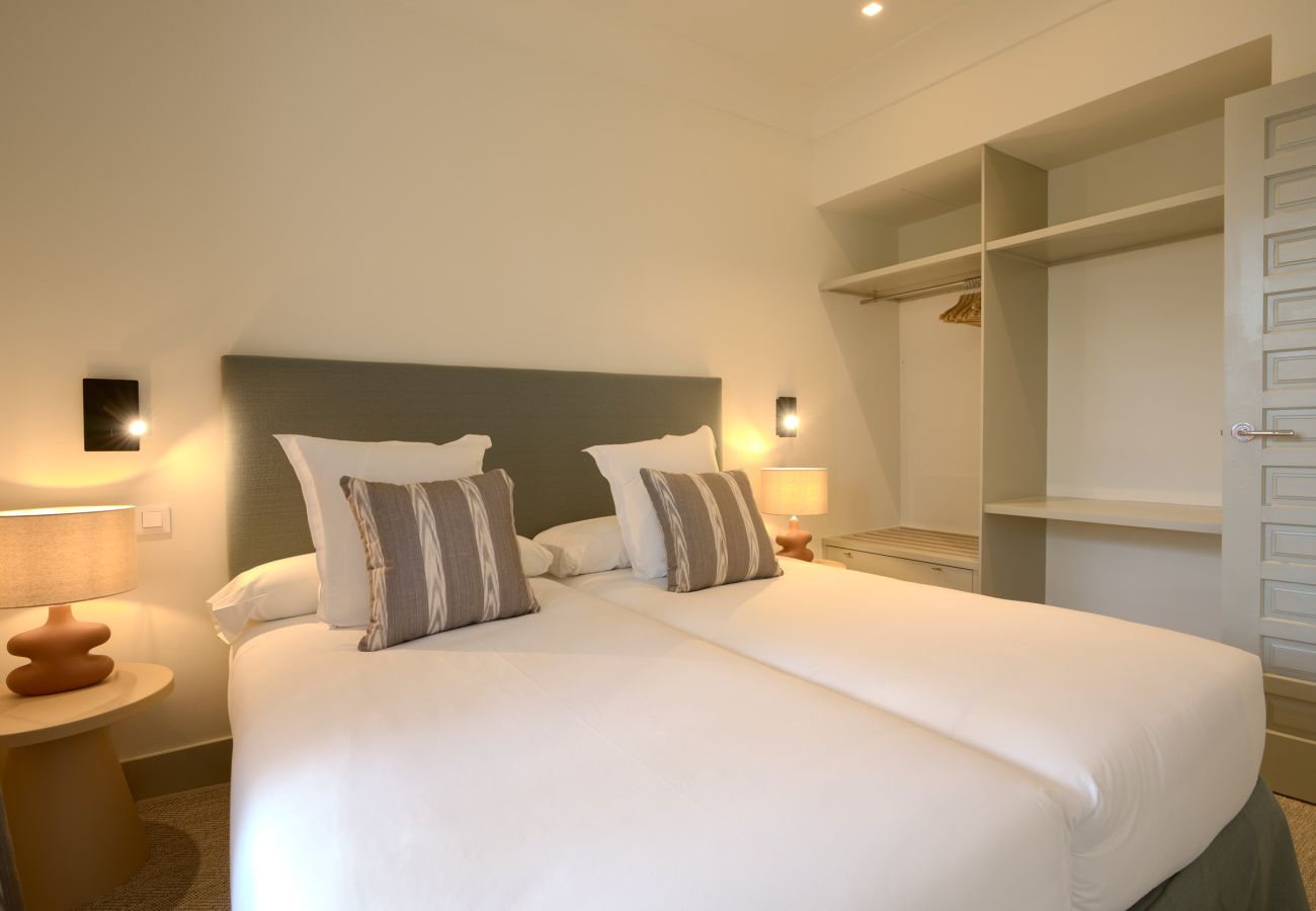 Apartment in Seville - Adriano 2.2