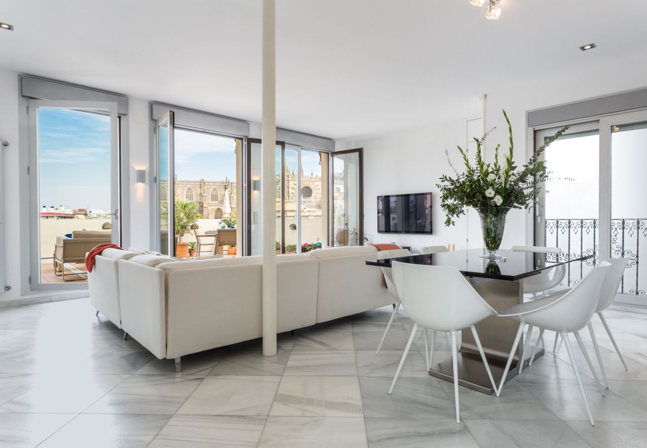 Apartment in Seville - Puerta del León