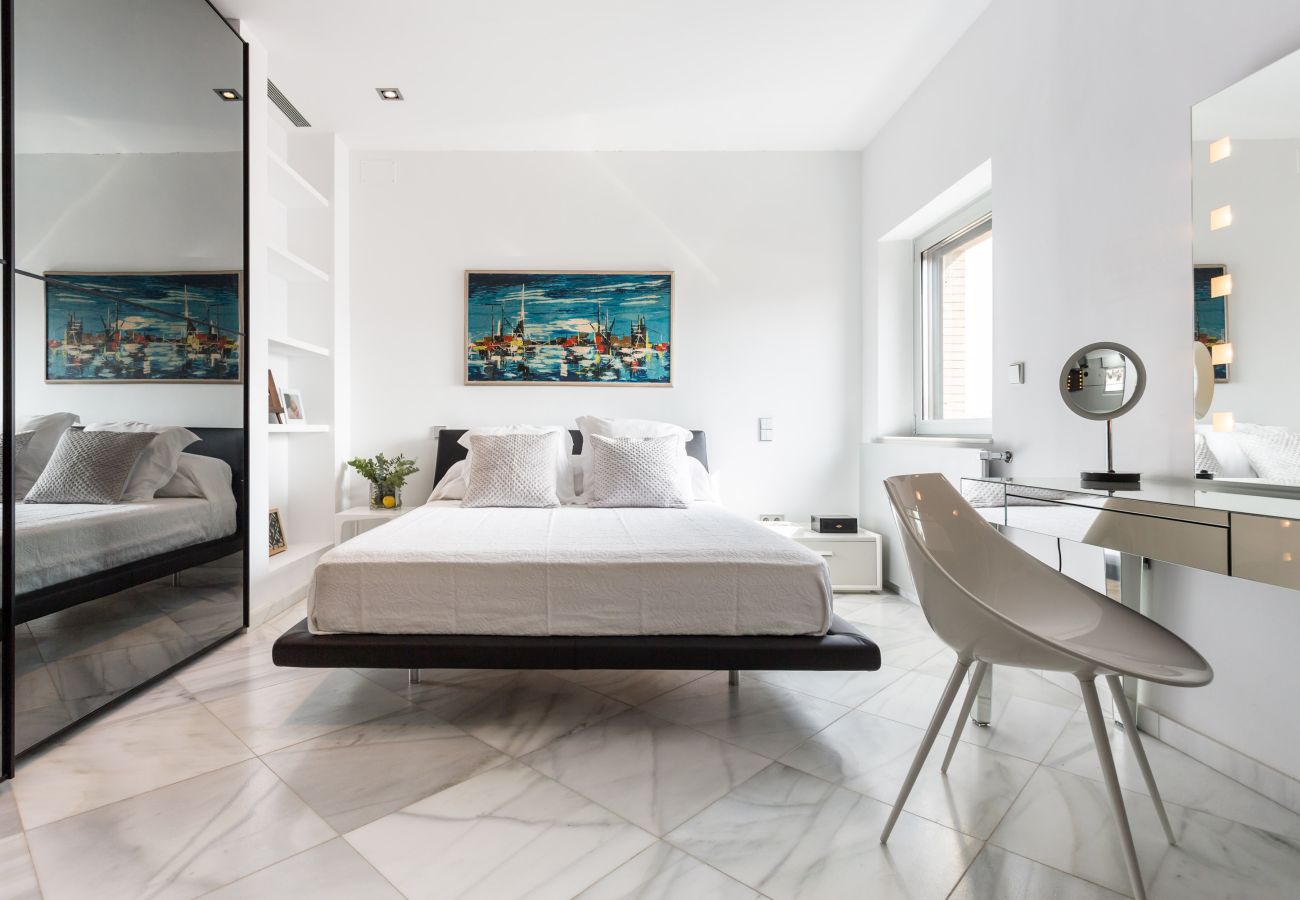 Apartment in Seville - Puerta del León
