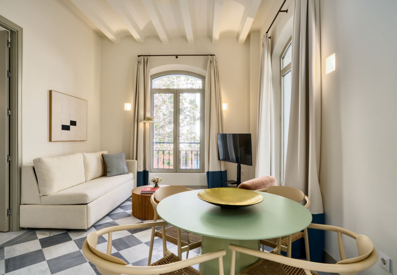 Apartment in Seville - Luis de Vargas 1A