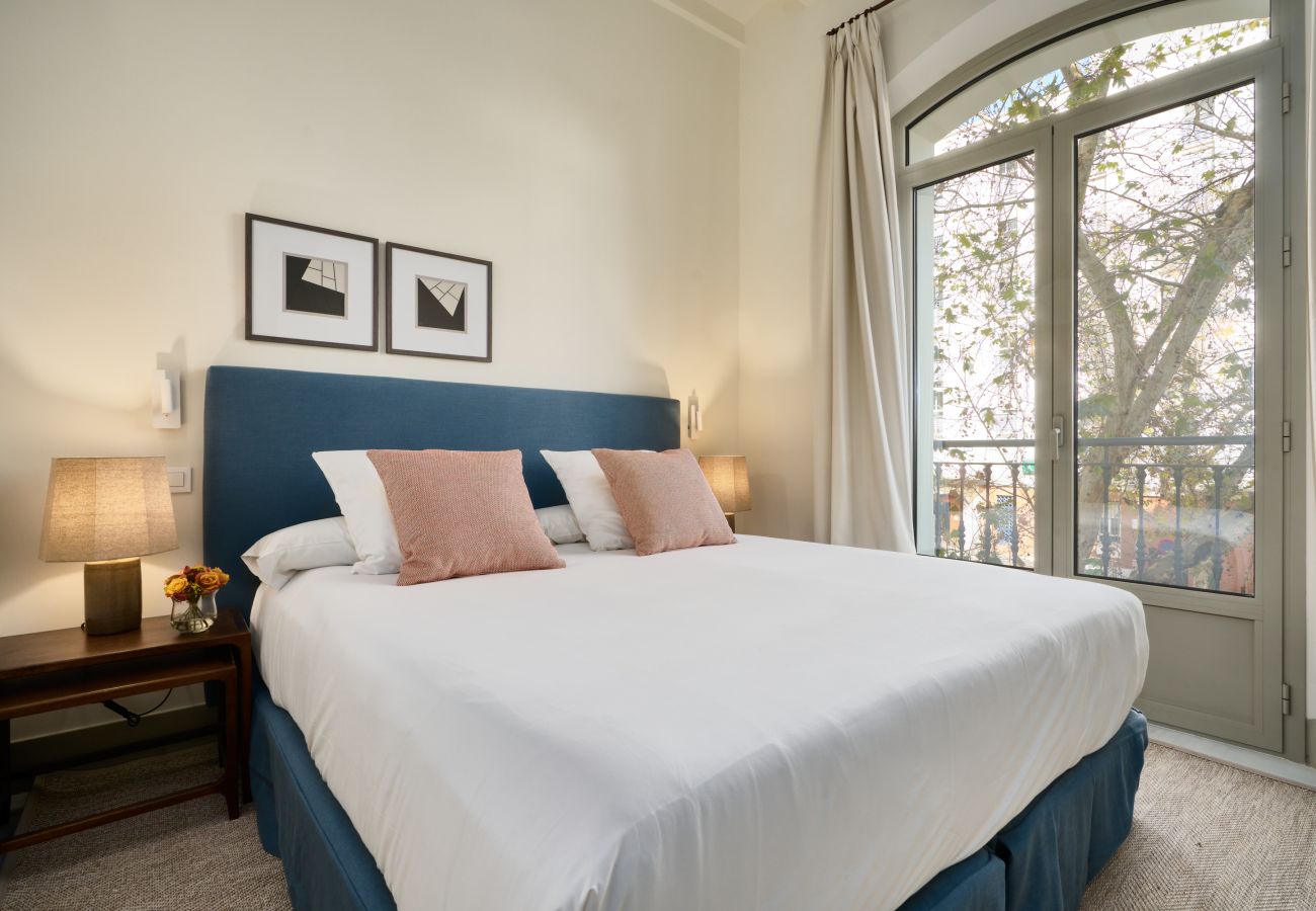 Apartment in Seville - Luis de Vargas 1A