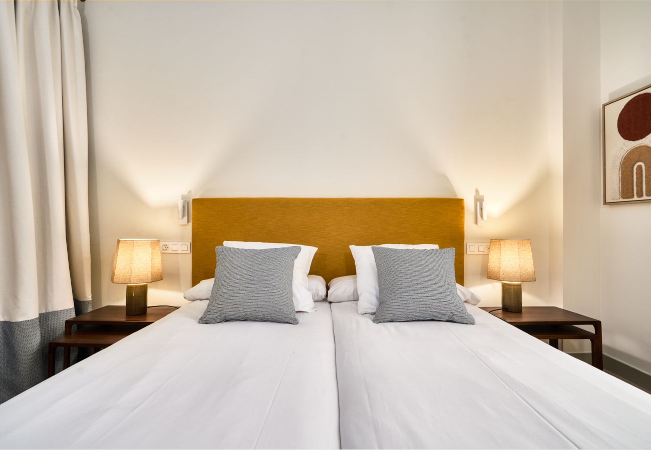 Apartment in Seville - Luis de Vargas 1.2